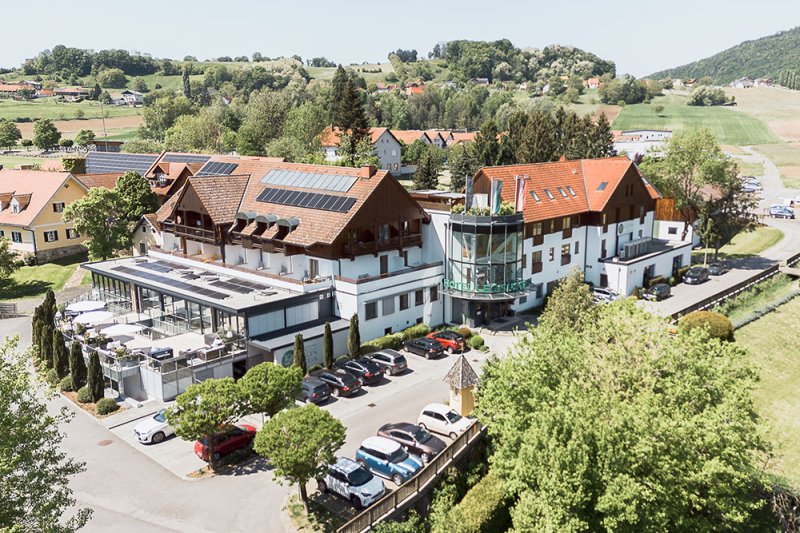 Vulkanlandhotel Legenstein, Katrin Meitz