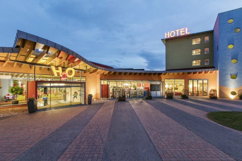 H2O Hotel-Therme-Resort/Eisenberger