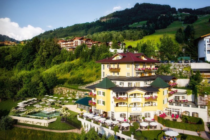 Hotel AlpenSchlössl