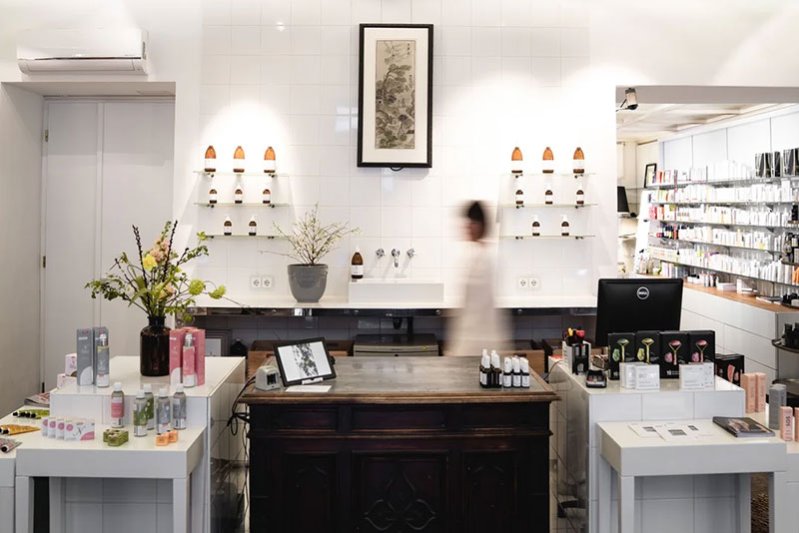 Saint Charles Cosmothecary