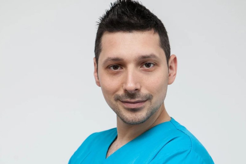 Dein Masseur - Iulian Puscoiu