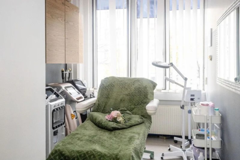 Manju Beauty Institute